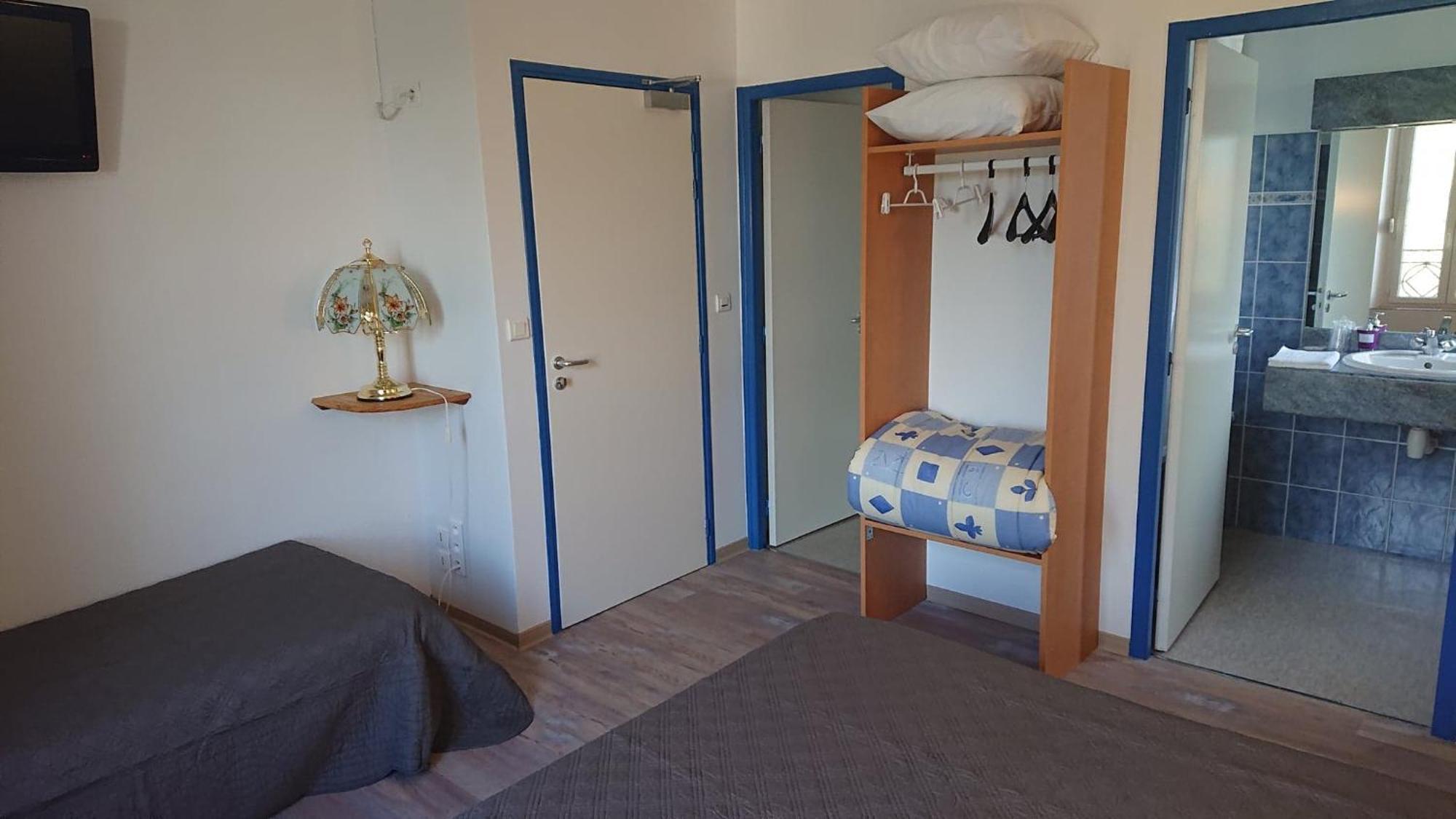 Auberge Le Cevenol La Cavalerie Eksteriør billede